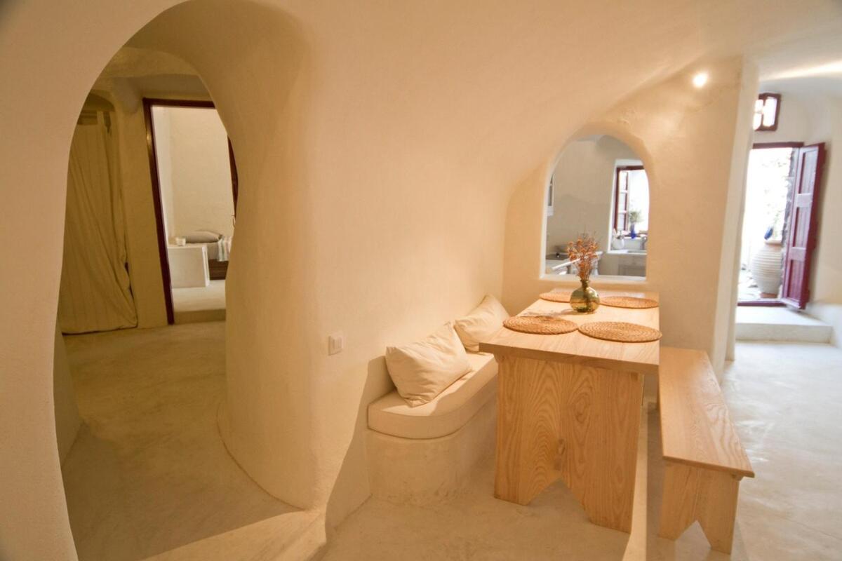 Căn hộ Unique Architecture Cave House By Cycladica *